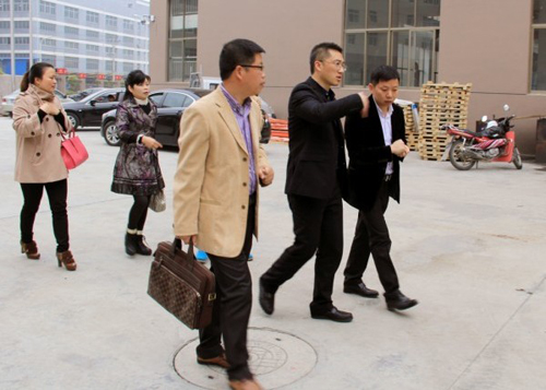 永嘉县郑焕东副县长一行莅临立信集团考察指导工作