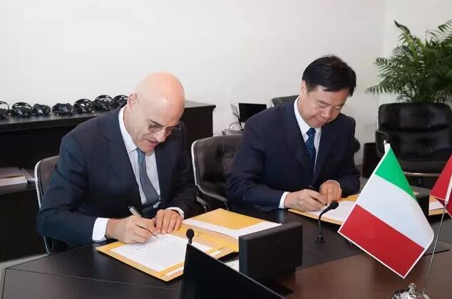著名石油巨头埃尼石油(Eni)宣布,与中石油正式签署合作协议 著名石油巨头埃尼石油(Eni)宣布,与中石油正式签署合作协议