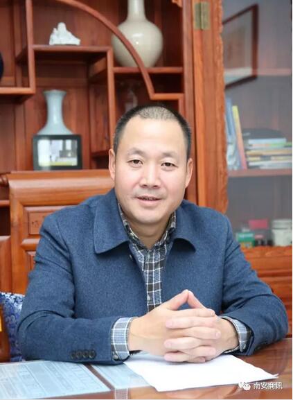 西安市福建南安商会会长、陕西航天泵阀科技集团有限公司董事长林忠灿 西安市福建南安商会会长、陕西航天泵阀科技集团有限公司董事长林忠灿