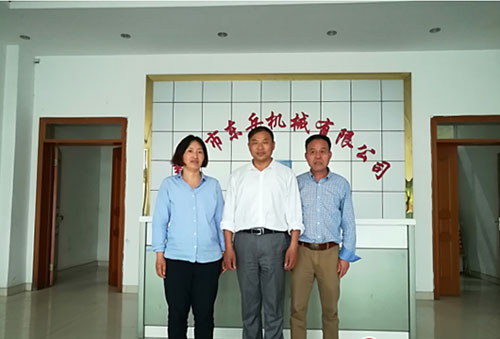 泰兴市东岳机械有限公司:小阀杆做出了大市场 泰兴市东岳机械有限公司:小阀杆做出了大市场