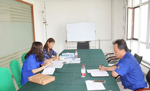 西固区委政法委常务副书记张新亮一行莅临兰高阀门督导检查“七五”普法工作 西固区委政法委常务副书记张新亮一行莅临兰高阀门督导检查“七五”普法工作