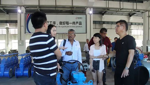 墨西哥客户一行莅临欧冠阀门科技有限公司进行考察 墨西哥客户一行莅临欧冠阀门科技有限公司进行考察