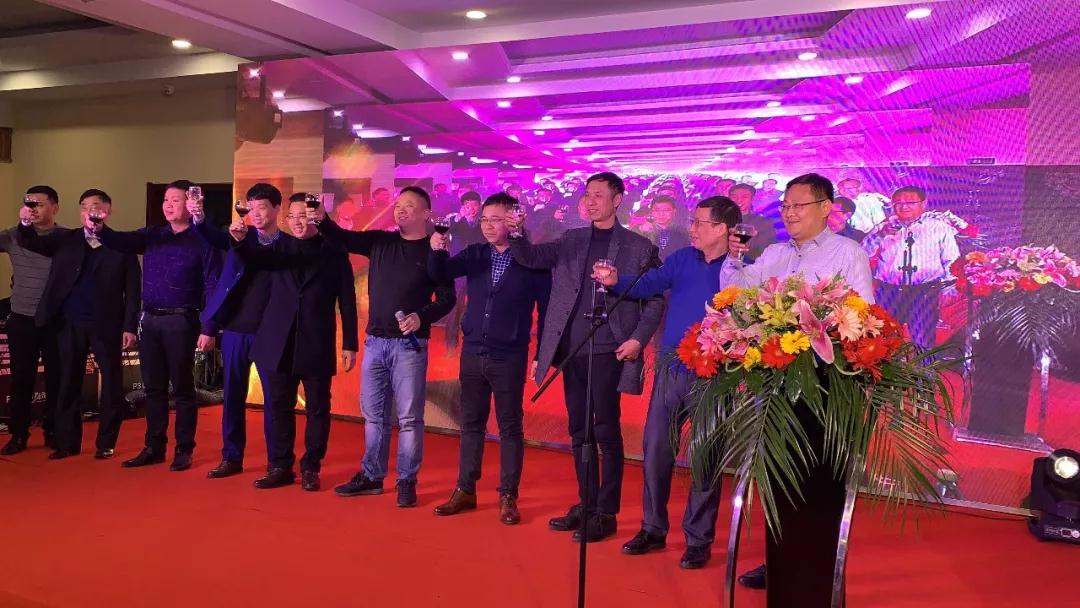 博纳斯威2018年总结暨2019年工作会议 博纳斯威2018年总结暨2019年工作会议