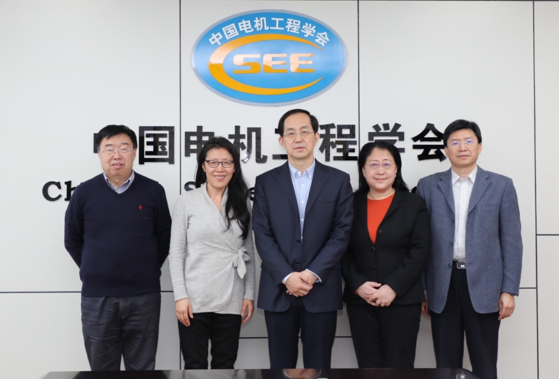 中国电机工程学会副理事长兼秘书长谢明亮会见IEEE PES秘书长 中国电机工程学会副理事长兼秘书长谢明亮会见IEEE PES秘书长