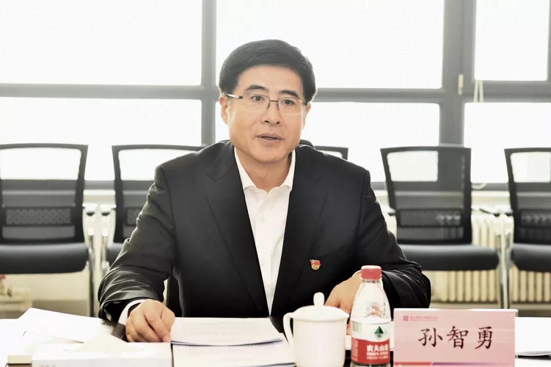 哈电集团党校(管理学院)召开校务委员会一次会议 哈电集团党校(管理学院)召开校务委员会一次会议
