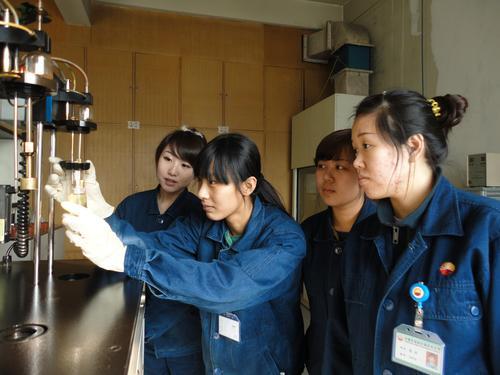 多人审核把关航煤出厂质量 多人审核把关航煤出厂质量
