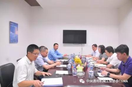 調研組在上海凱泉召開泵行業座談會，上海連成，上海東方泵業公司領導參加了座談會