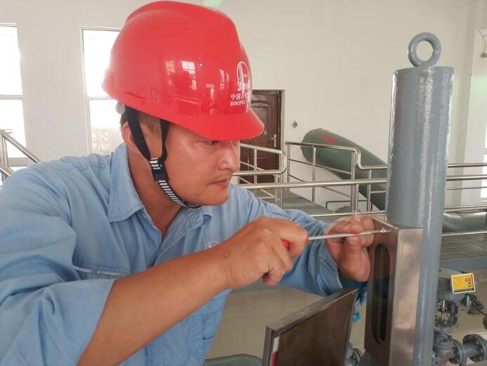 管道公司泗县站自制阀杆看窗式开度指示装置消除安全隐患