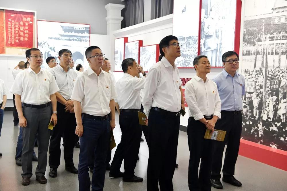 哈电集团领导班子集体到东北烈士纪念馆开展革命传统教育 哈电集团领导班子集体到东北烈士纪念馆开展革命传统教育