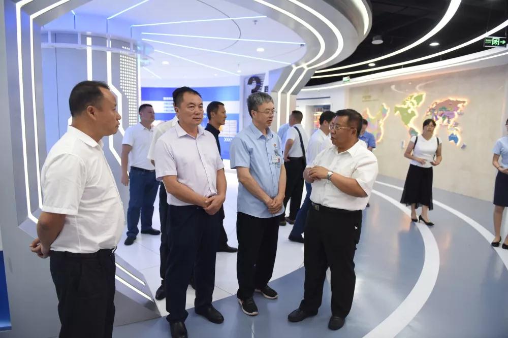 哈电集团与云南省文山市共商定点扶贫工作 哈电集团与云南省文山市共商定点扶贫工作
