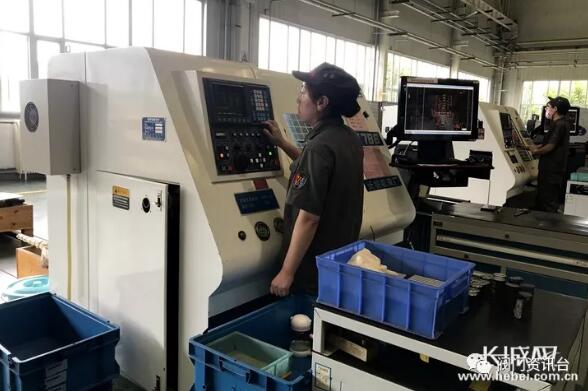 吴忠仪表控制阀门生产车间。 吴忠仪表控制阀门生产车间。