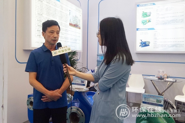 图为南方化工泵业总经理潘耀东接受本网专访