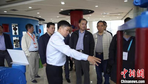 “智囊团”共推泵阀产业转型升级 打造“浙江制造”永嘉优势 “智囊团”共推泵阀产业转型升级 打造“浙江制造”永嘉优势