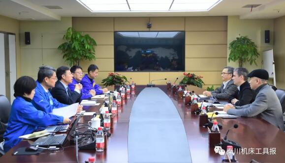 严鉴铂董事长会见西班牙 GMTK公司总经理Igor先生 严鉴铂董事长会见西班牙 GMTK公司总经理Igor先生