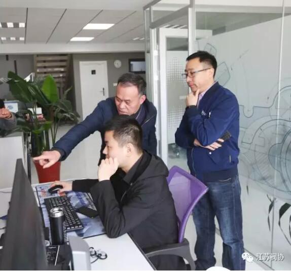 江蘇閥協戰(zhàn)略合作的“工客網--閥門之家”網站正式啟動上網運行