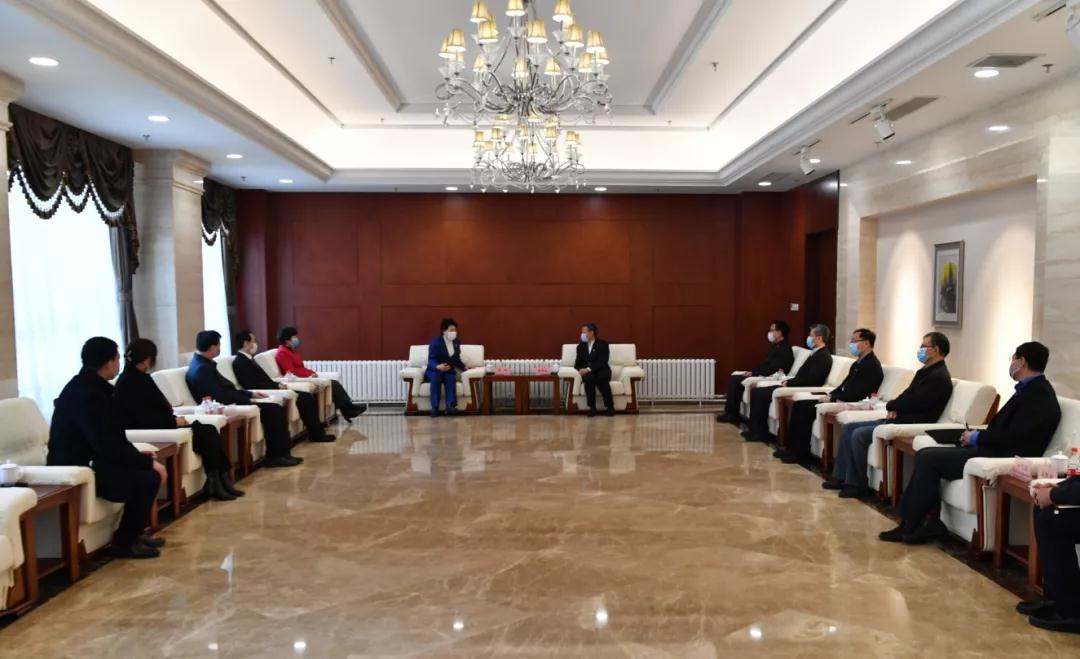 哈電集團：斯澤夫會見中國一重黨委書記、董事長劉明忠一行
