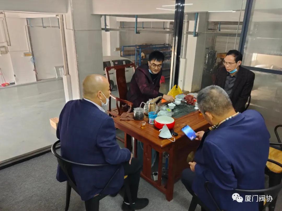 疫情期間廈門閥協領導到協會成員工廠就復工復產的走訪