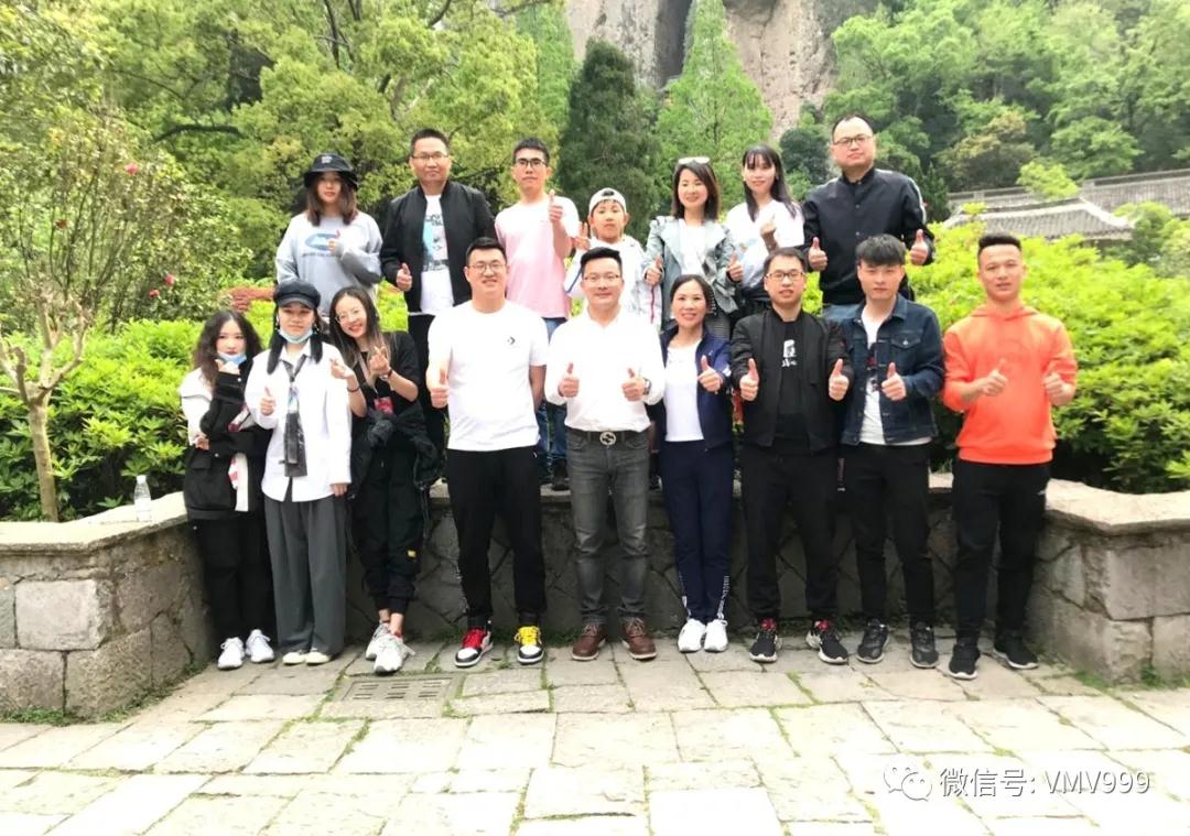 紐頓組織管理團隊“戰(zhàn)疫”后首次團建暨旅游活動
