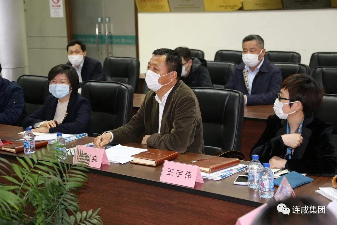 上海市委統戰部副部長趙福禧一行來到上海連成（集團）有限公司參觀調研