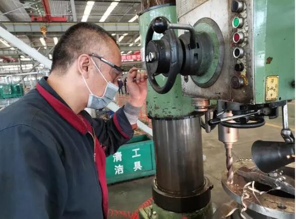 西安泵閥總廠：大口徑絕緣接頭產(chǎn)品發(fā)往中俄天然氣管線長(zhǎng)嶺——永清段建設(shè)中