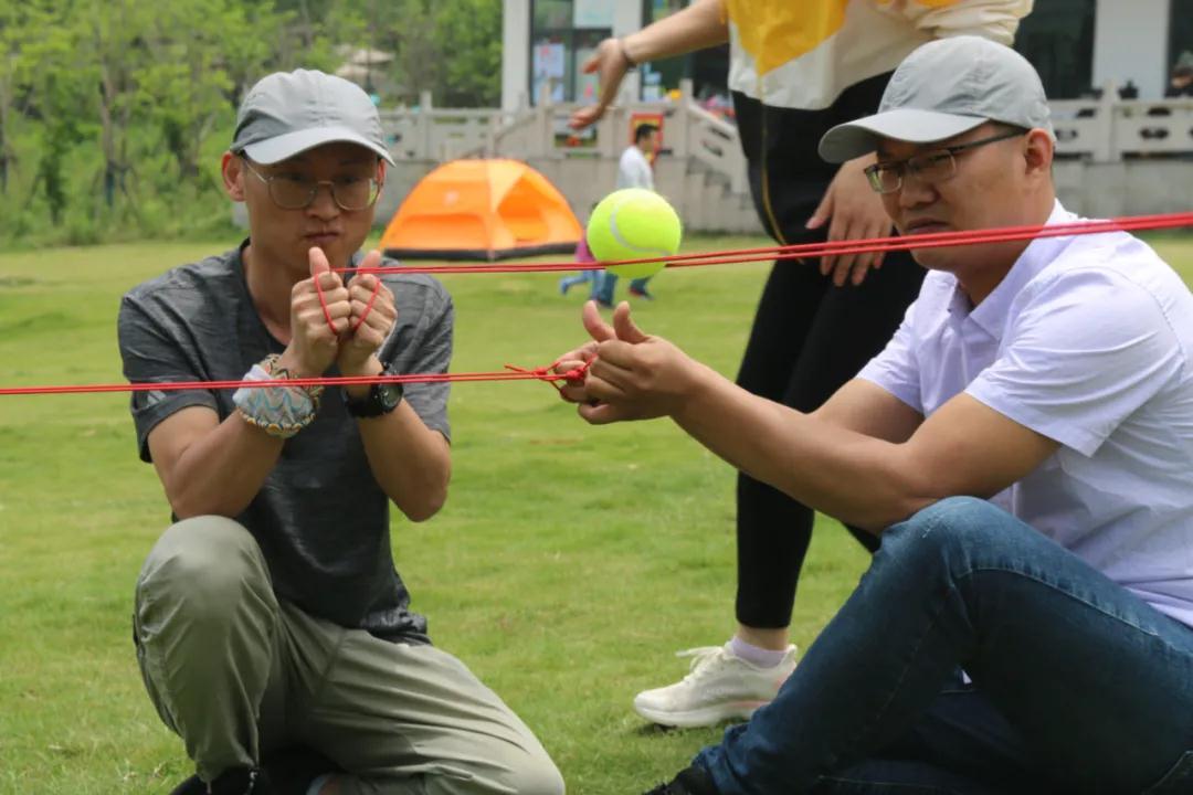 安特威阀门：开展干部队伍建设，成功完成25公里山路拓展极限挑战