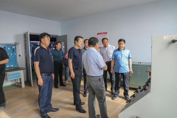 山西省小企业发展促进局副局长张会荣莅临北京好利集团山西基地调研 山西省小企业发展促进局副局长张会荣莅临北京好利集团山西基地调研