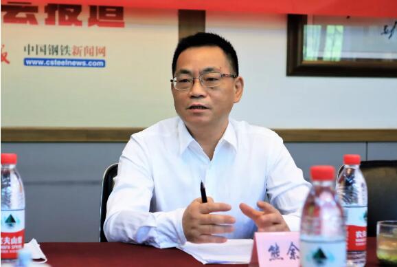 图为中国冶金报社副社长熊余平 图为中国冶金报社副社长熊余平