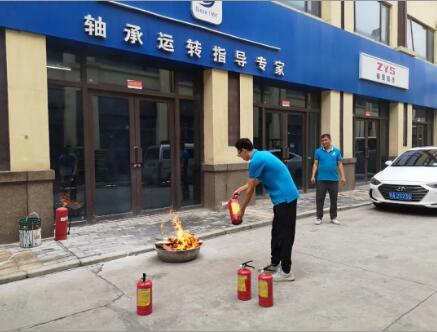 精工轴承开展消防培训及实战演练,提升仓储物流消防应急处置能力 精工轴承开展消防培训及实战演练,提升仓储物流消防应急处置能力