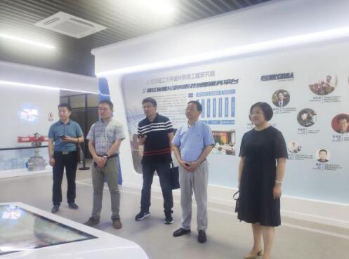銅陵市銅官區副區長巫永生一行調研<a href='http://www.tupvw34.cn/Product-bfl.html' target='_blank'>泵閥</a>研究院