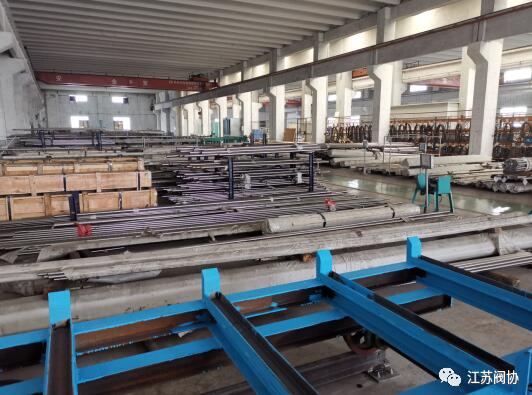 蘇州雙金實業有限公司新氣氛保護電渣重熔爐已投產運行！