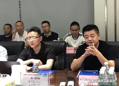 德恩精工领导迎接来访照片 德恩精工领导迎接来访照片