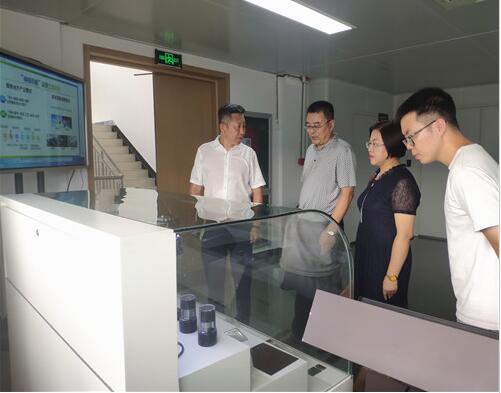 蘭理工泵閥院走訪溫州大學激光與光電智能制造研究院