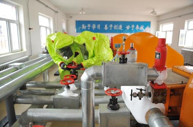 大慶榆樹林油田是國內為數不多的采用二氧化碳驅油開發技術的油田。