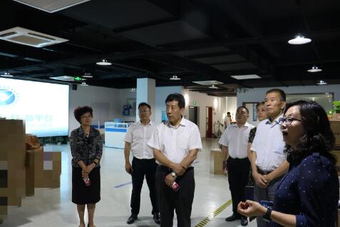 中國檢驗檢測學會常務副會長生飛一行 蒞臨方圓檢測集團調研指導