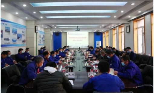 哈电集团召开“科技创新引领企业转型发展”科技人才座谈会 哈电集团召开“科技创新引领企业转型发展”科技人才座谈会