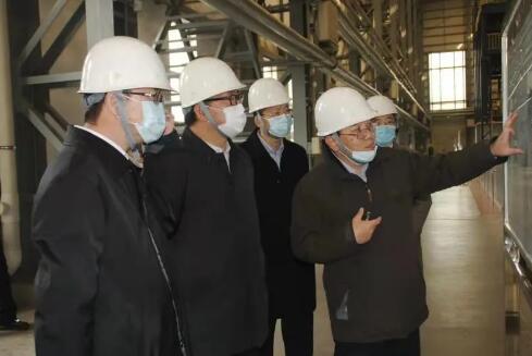 哈電集團吳偉章率隊拜訪清華大學核能與新能源技術研究院