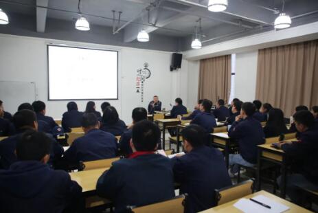 西安<a href='http://www.tupvw34.cn/Product-bfl.html' target='_blank'>泵閥</a>總廠組織開展2021年第三期管理培訓
