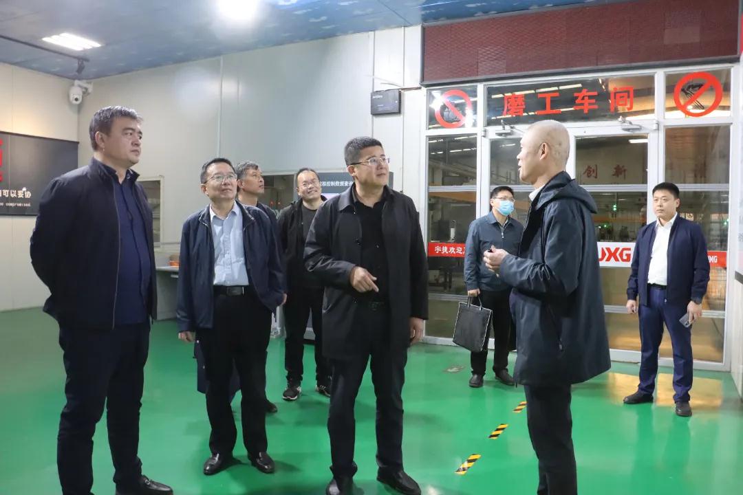 聊城市副主任王永民一行到访临清市轴承商会开展调研工作 聊城市副主任王永民一行到访临清市轴承商会开展调研工作