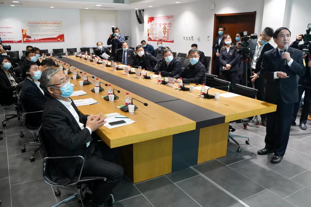 無錫市委書記杜小剛一行蒞臨陜鼓集團(tuán)考察調(diào)研
