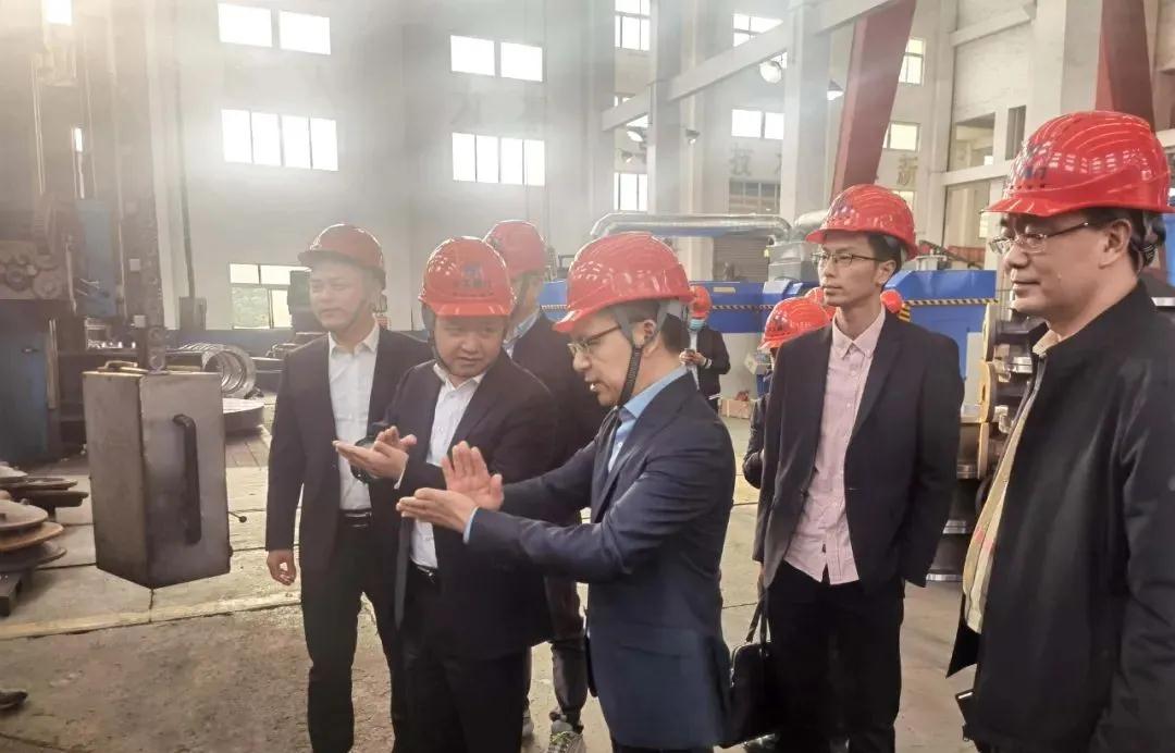 浙江省永嘉縣政府考察團蒞臨滬工閥門考察指導工作 浙江省永嘉縣政府考察團蒞臨滬工閥門考察指導工作