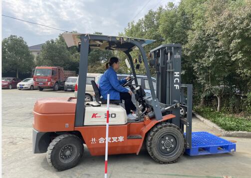 湖州南豐機(jī)械開展起重裝卸操作工技能競(jìng)賽
