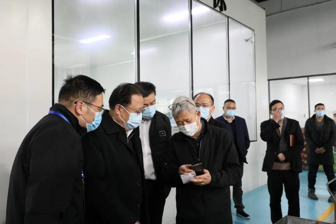 绍兴市市委常委王涛调研迪艾智控 绍兴市市委常委王涛调研迪艾智控