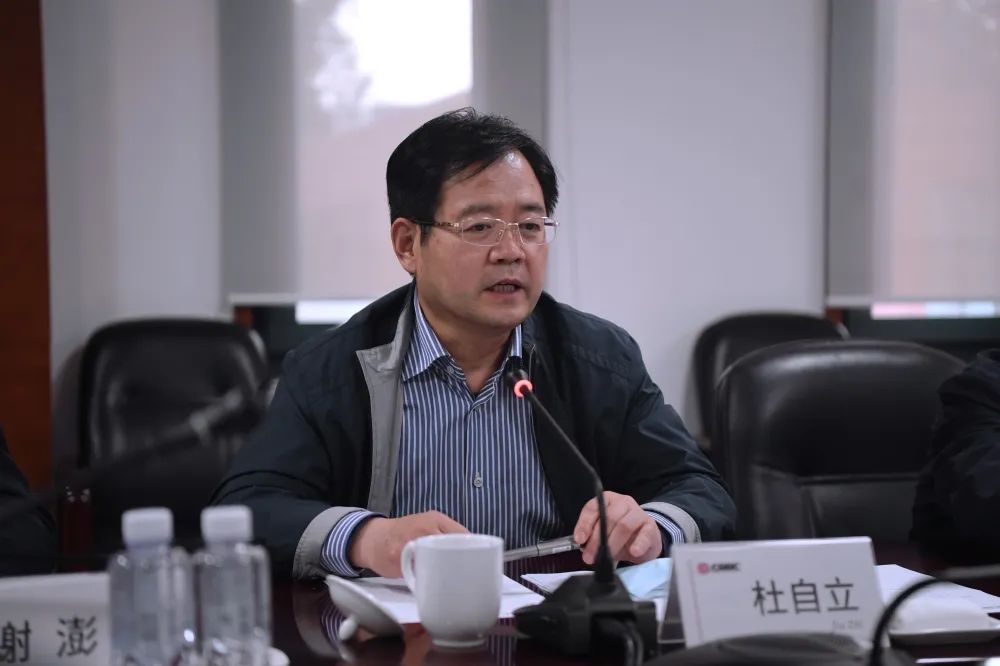 运城市总工会一行走访慰问永济电机公司劳模代表 运城市总工会一行走访慰问永济电机公司劳模代表