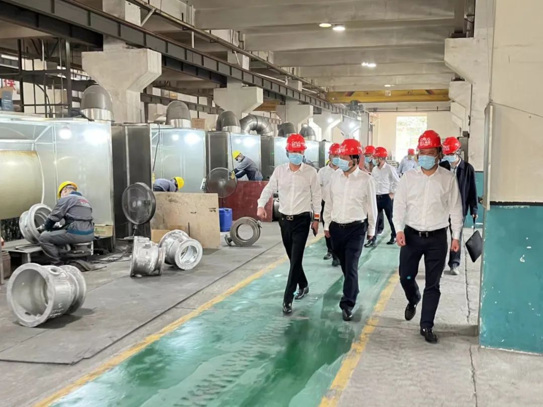 麗水市副市長葉伯軍一行蒞臨良工閥門集團青田鑄造基地視察指導