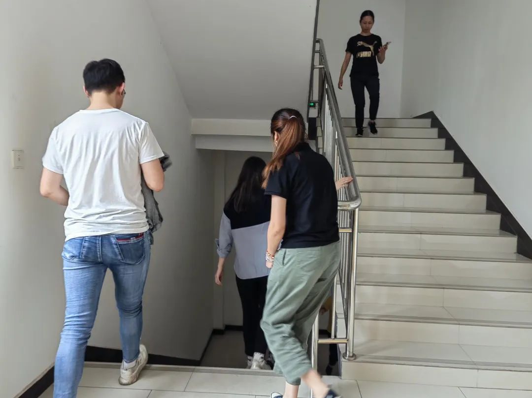 南方泵业:开展消防演练 筑牢安全防线 南方泵业:开展消防演练 筑牢安全防线
