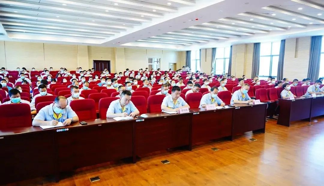 宝鸡机床集团公司举办质量专题讲座 宝鸡机床集团公司举办质量专题讲座