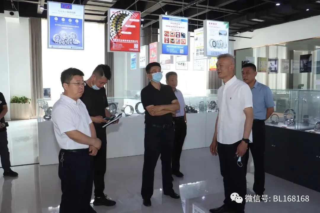 瓦房店轴承、大连瓦轴集团到烟店镇调研科技赋能情况 瓦房店轴承、大连瓦轴集团到烟店镇调研科技赋能情况