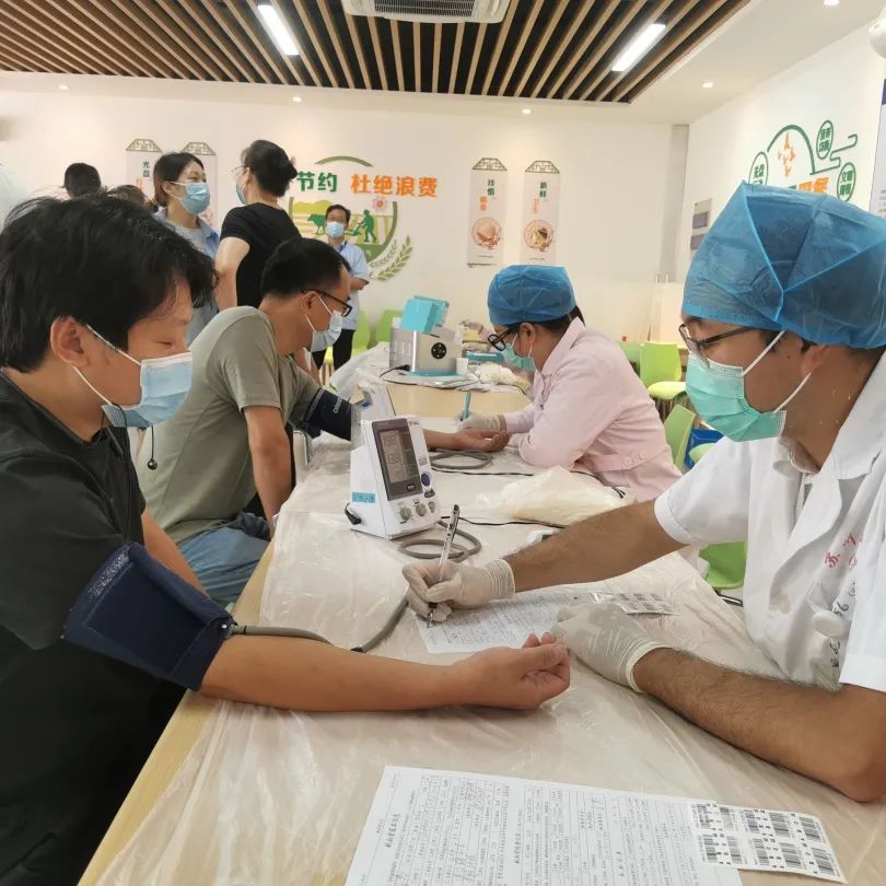 中核科技开展职工无偿献血活动 中核科技开展职工无偿献血活动