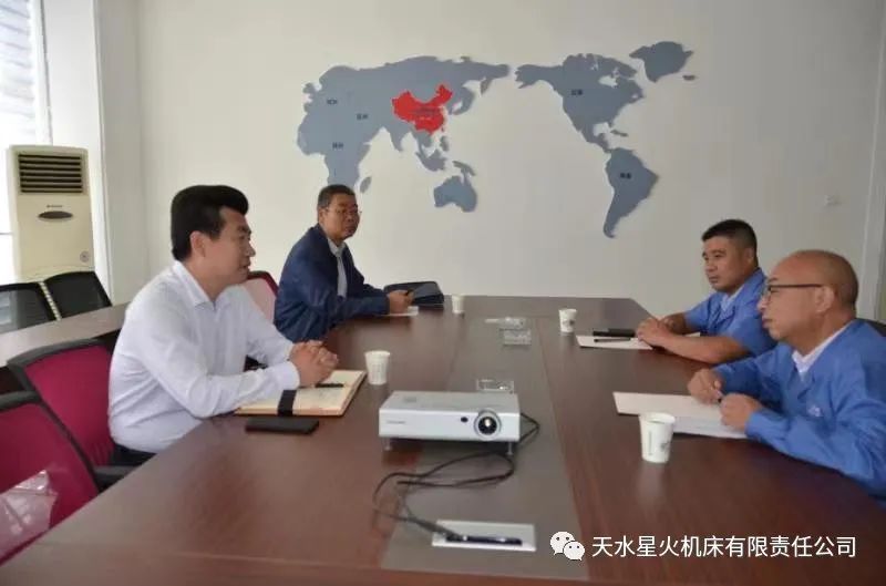 天水市麦积区领导张伟来星火机床公司调研 天水市麦积区领导张伟来星火机床公司调研