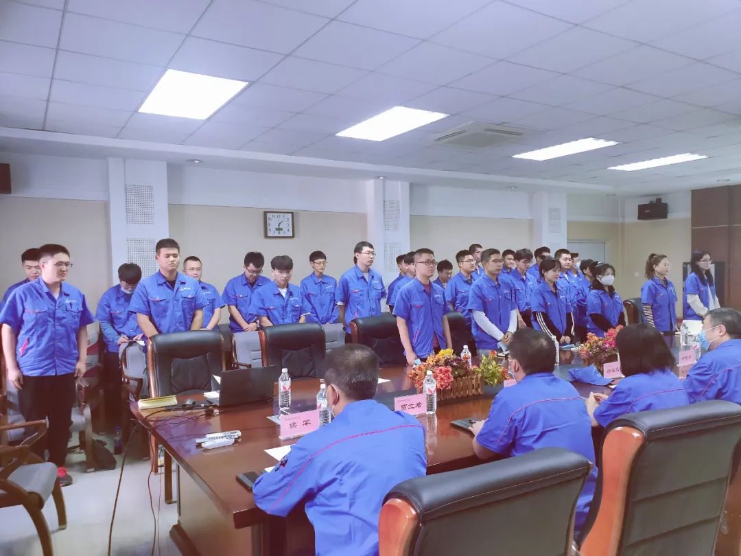 哈电阀门召开2022届新入职高校毕业生公司领导见面会 哈电阀门召开2022届新入职高校毕业生公司领导见面会